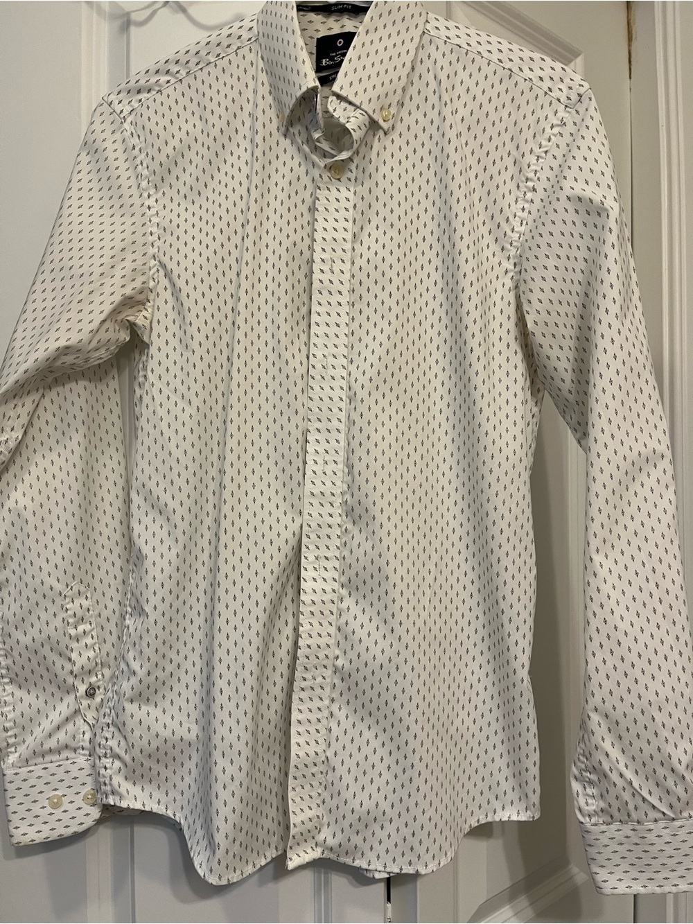 Ben Sherman White Button-Up Shirt with Micro-Print